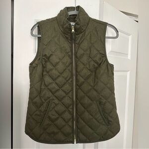 Old Navy Quilted Green Vest for Women